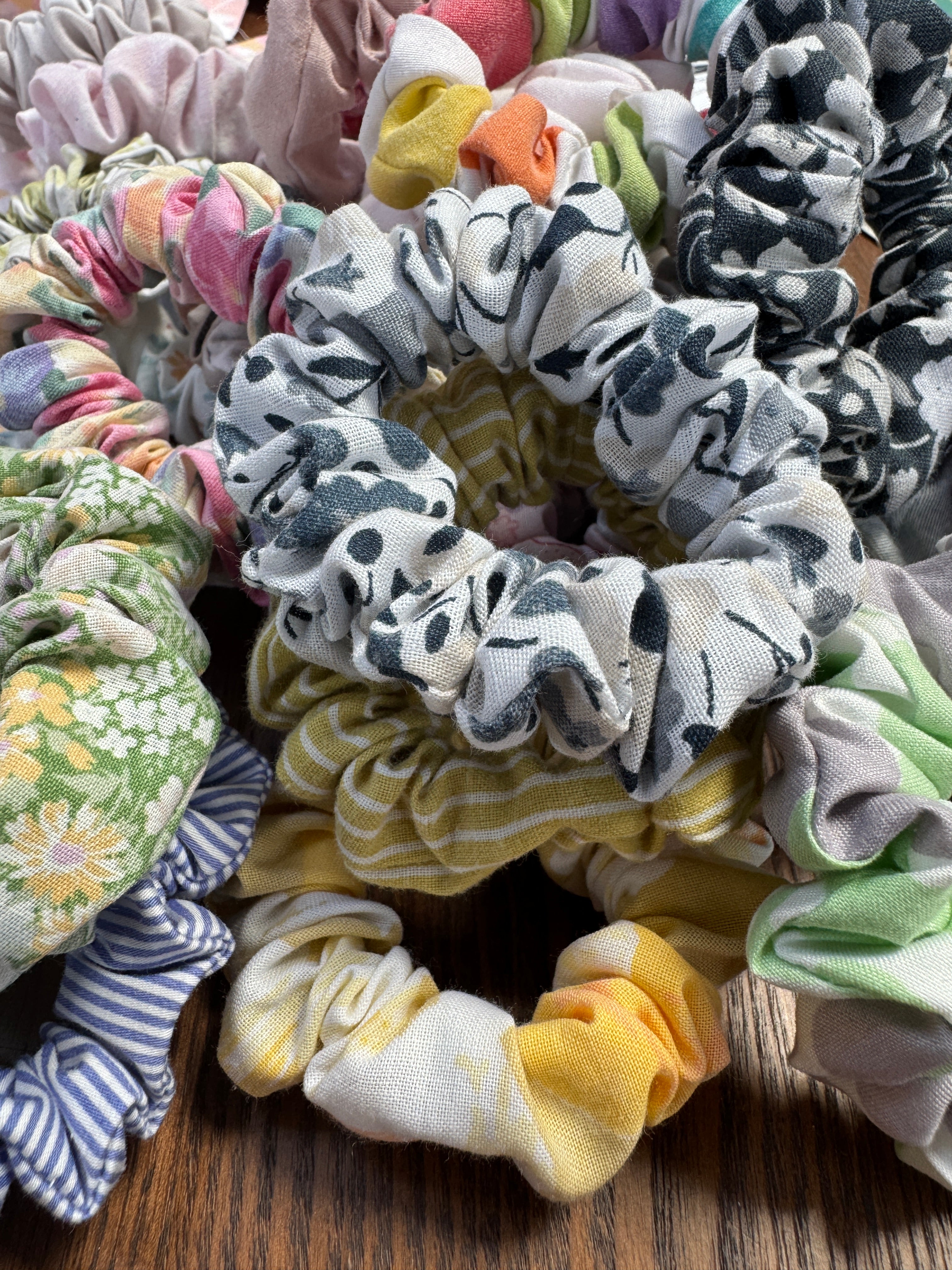 Scrunchies - Skinny
