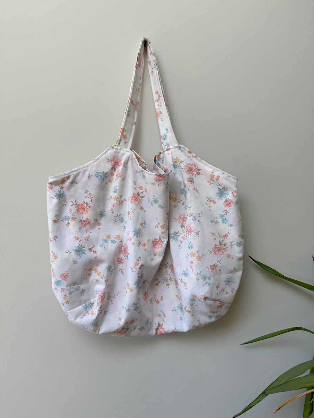 Market Tote - Floral Meadow (floral inside)