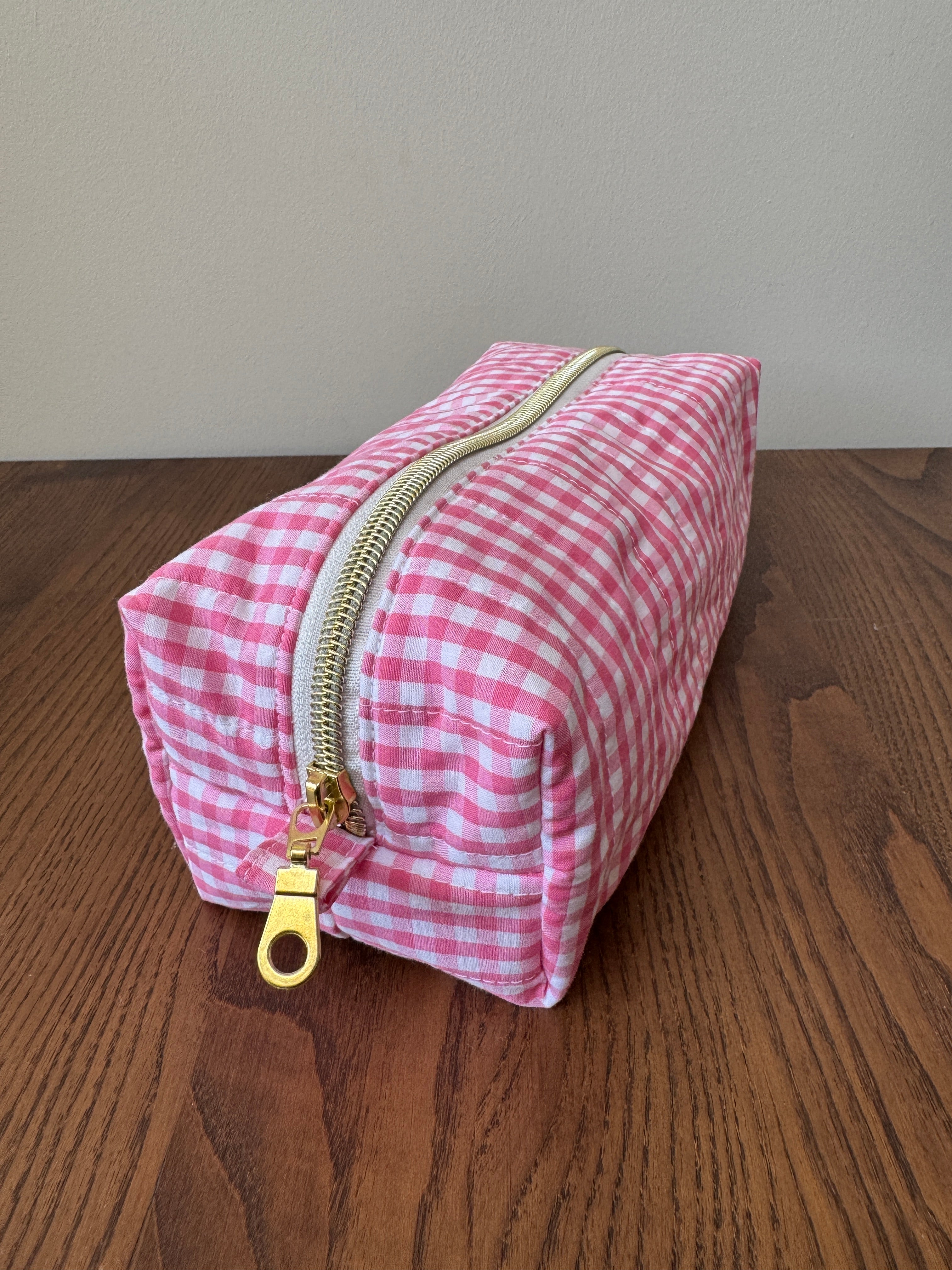 Boxy Zipper Pouch -Strawberry Pink Gingham