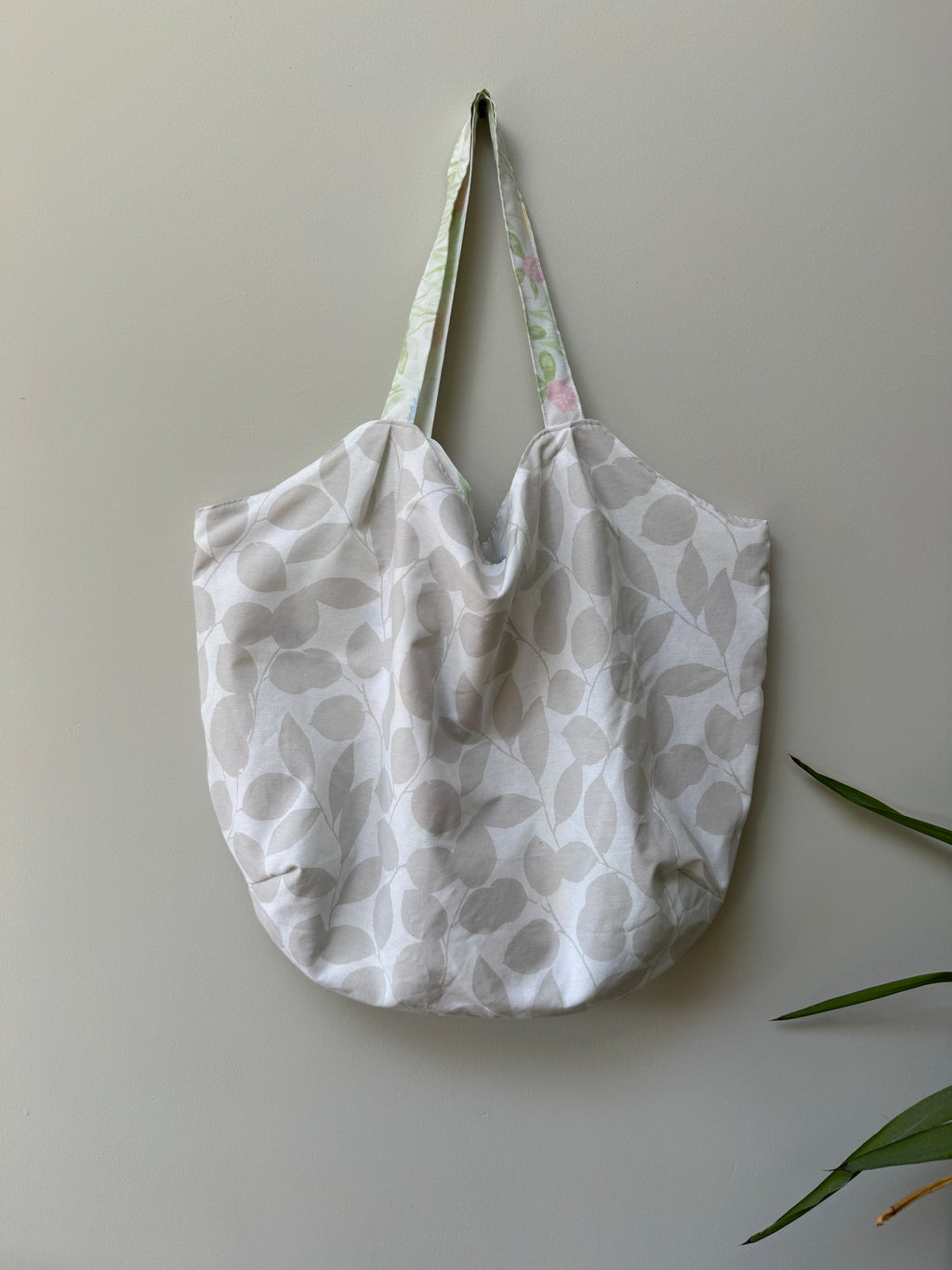 Market Tote - Vintage Flowers