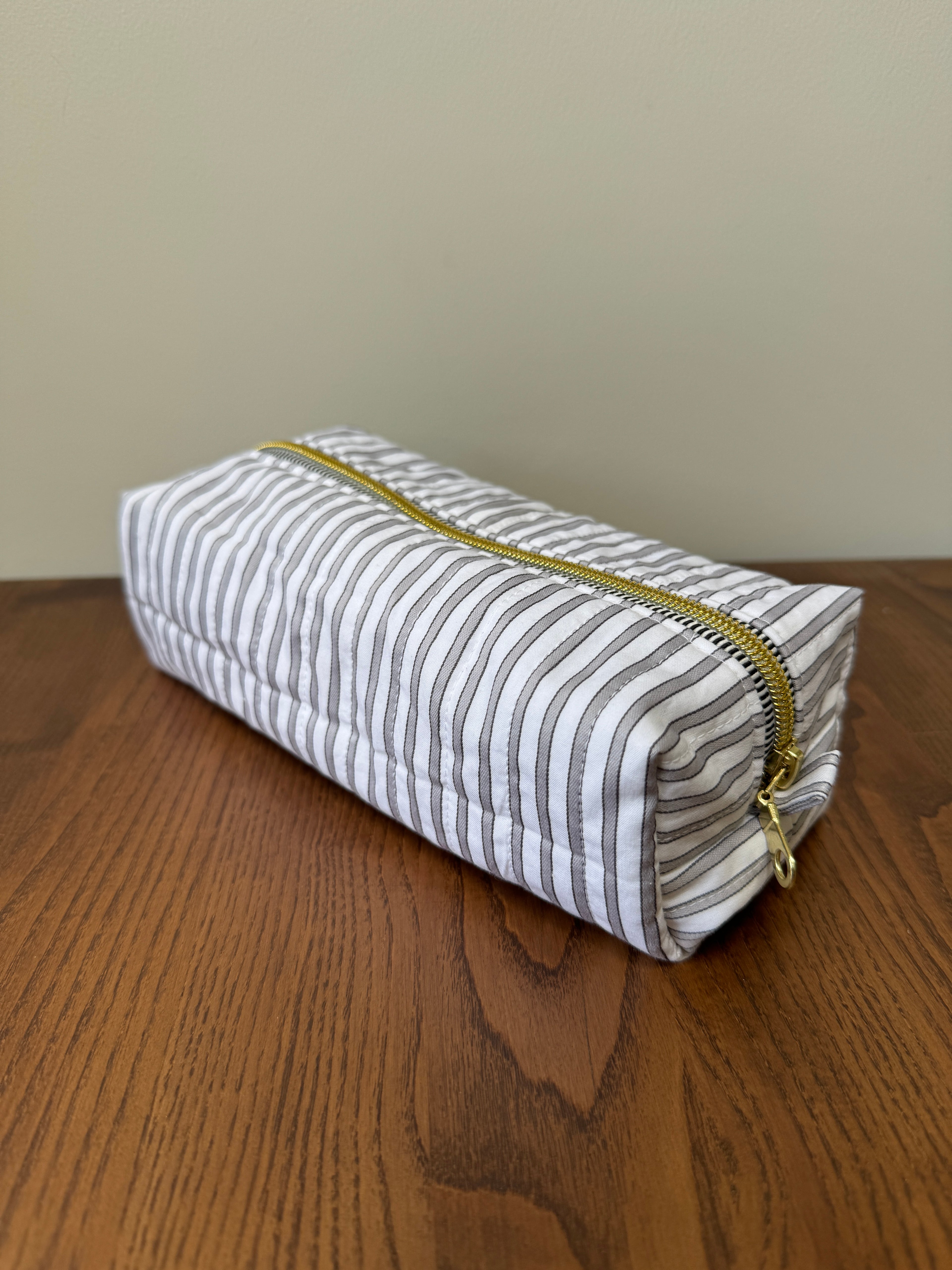 Boxy Zipper Pouch - Silver Grey Stripe