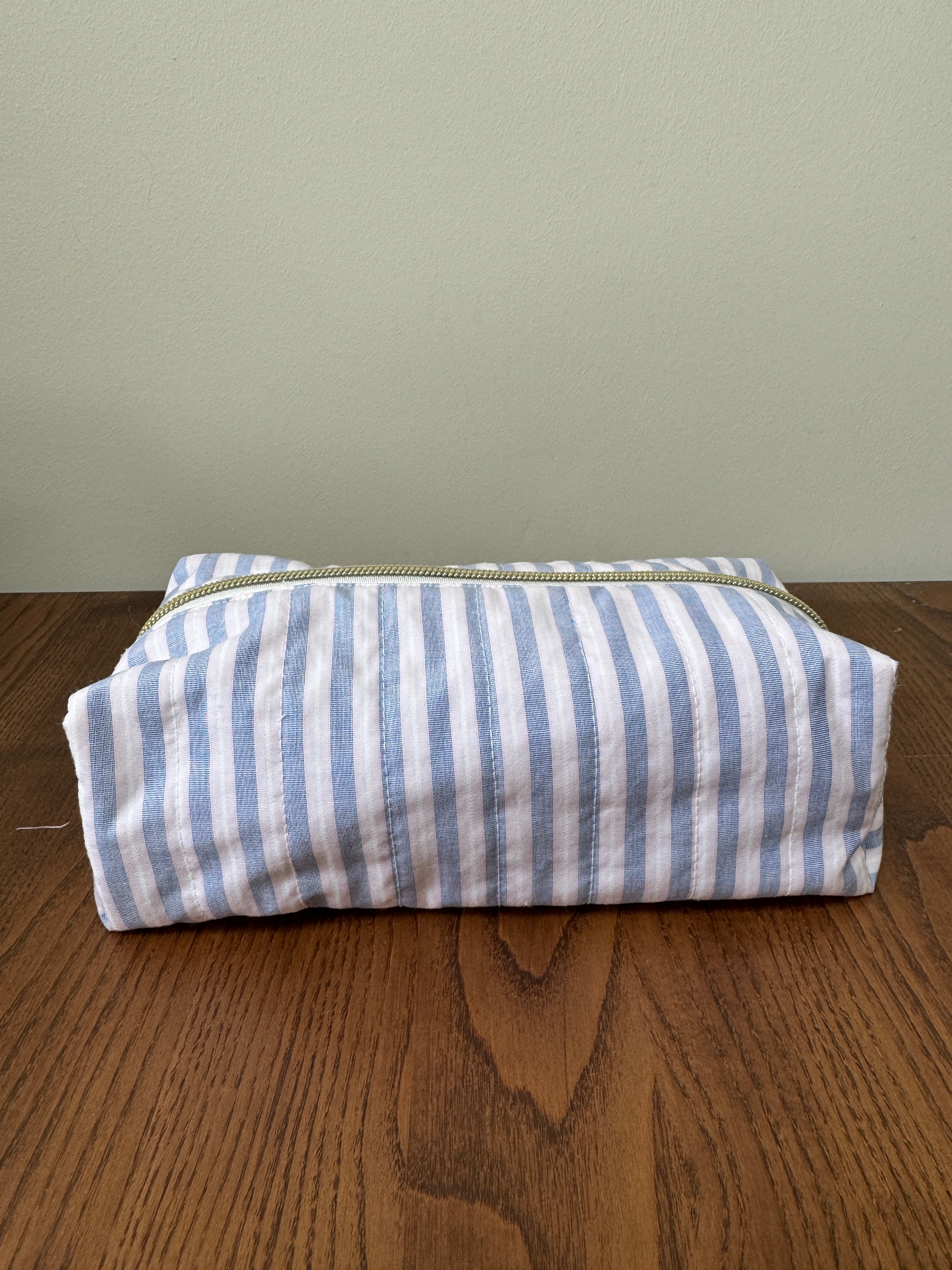 Boxy Zipper Pouch - Blue & Pink Stripe