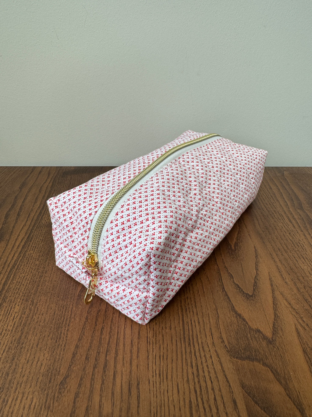 Boxy Zipper Pouch - Red Trefoil
