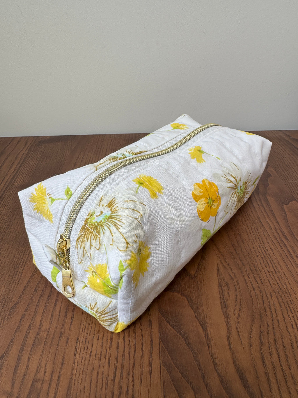 Boxy Zipper Pouch - Vintage Yellow Floral
