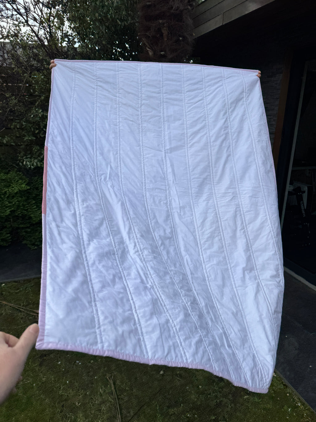 100% Cotton Lap Quilt - Pinks