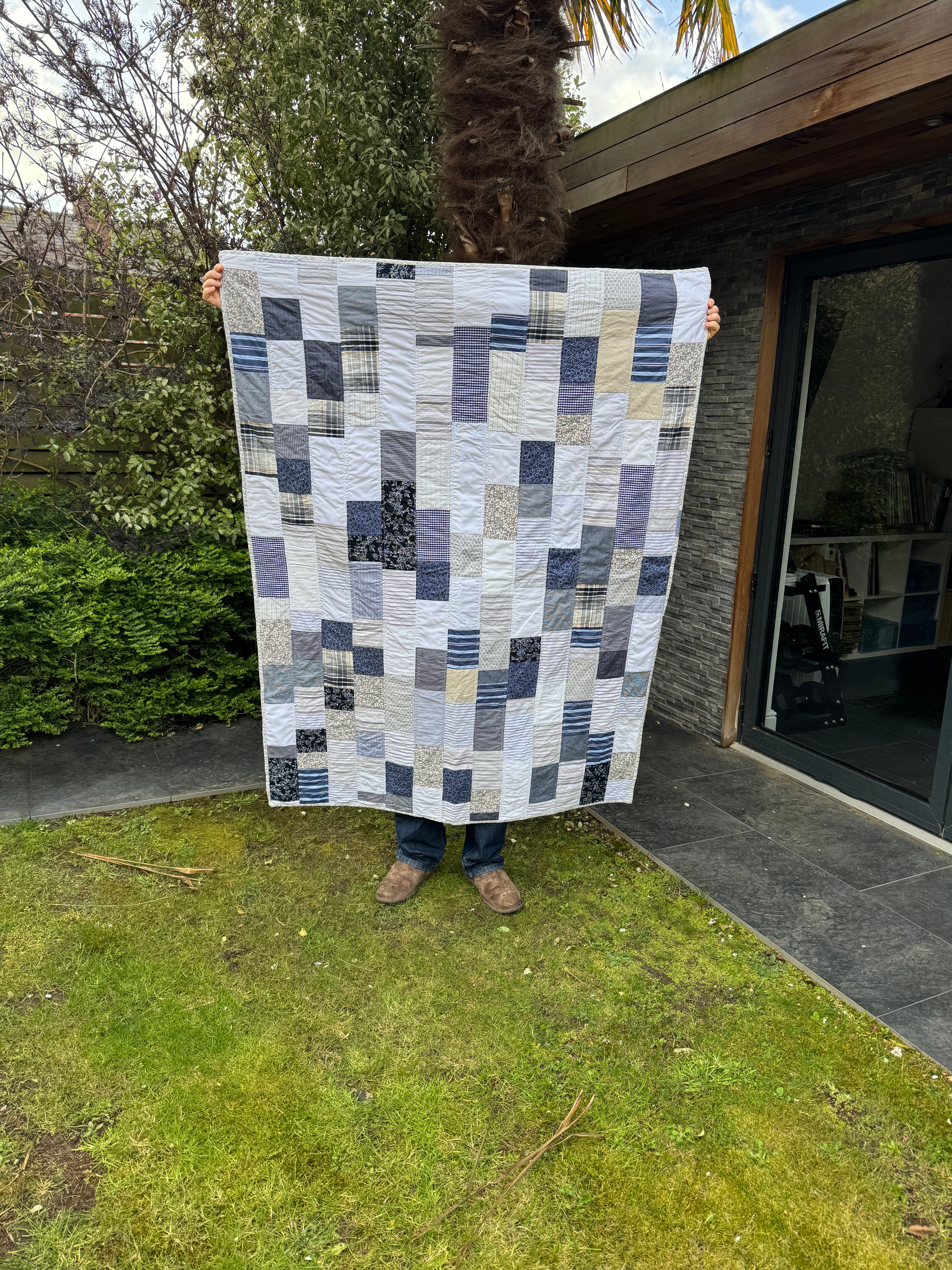 100% Cotton Lap Quilt - Navy & Tan