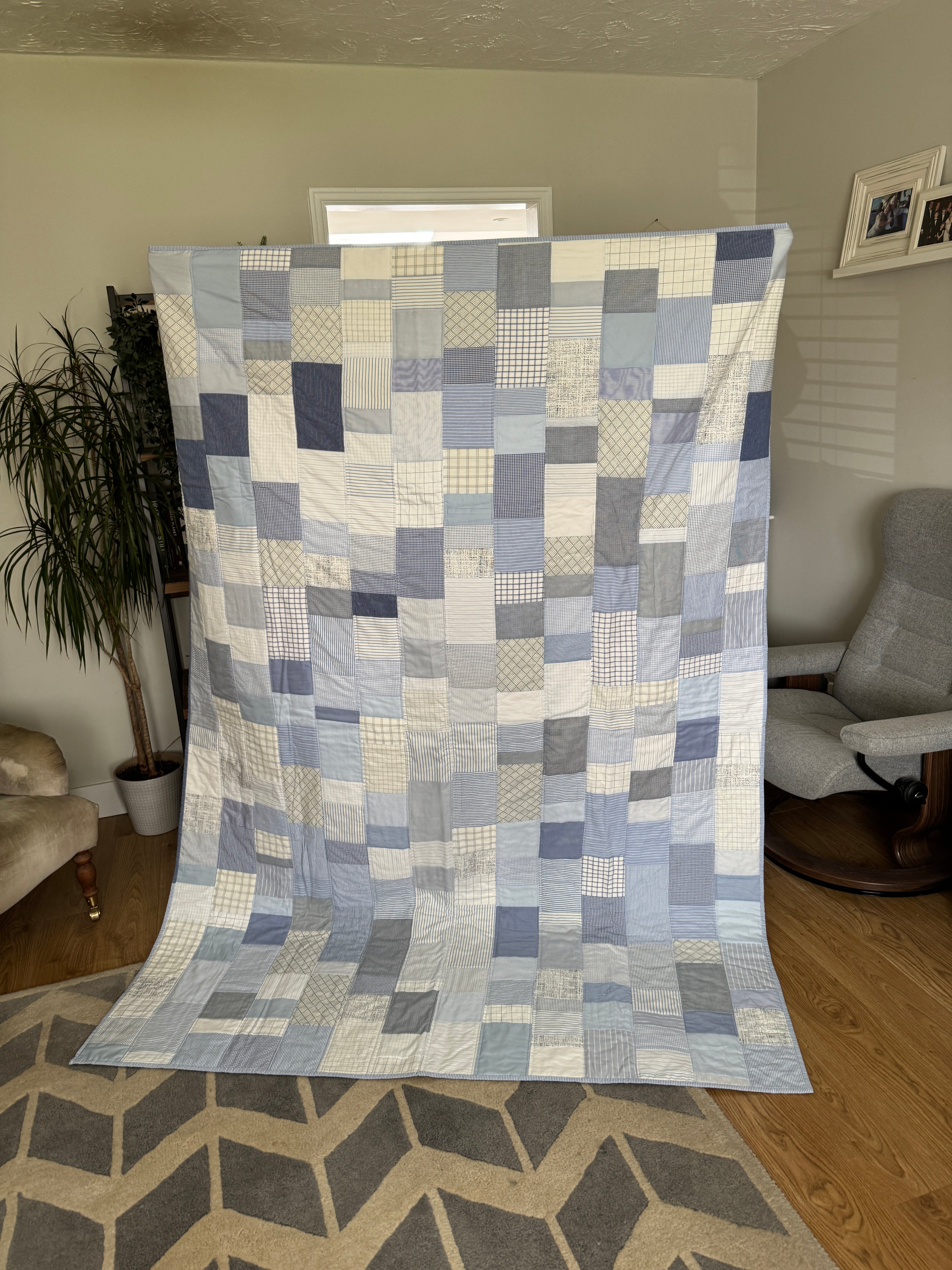 100% Cotton Large Single (Twin Bed) Quilt - Blues