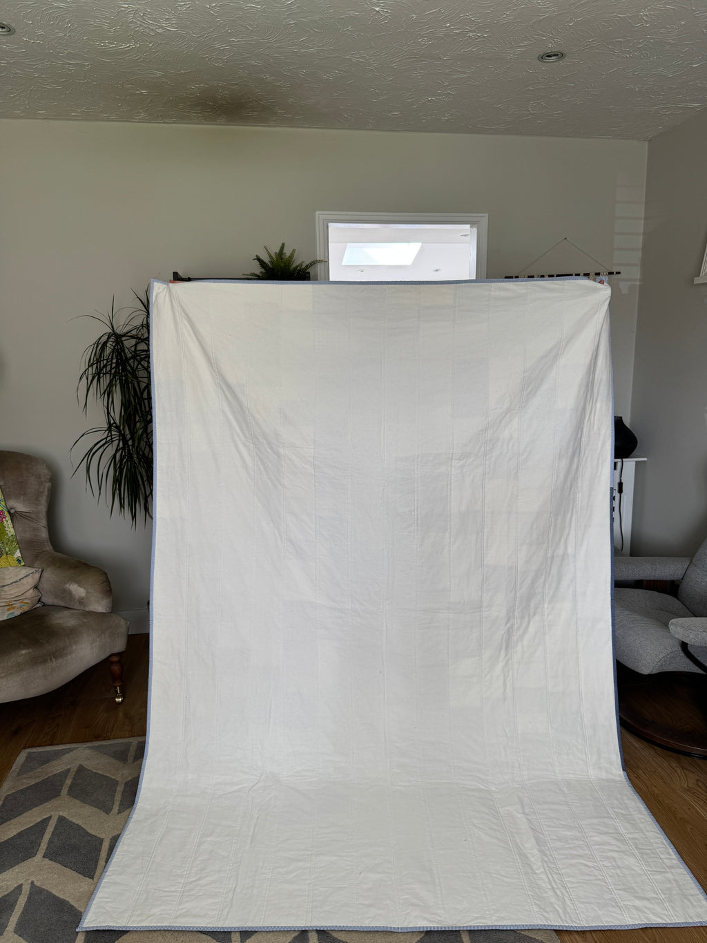 100% Cotton Large Single (Twin Bed) Quilt - Blues