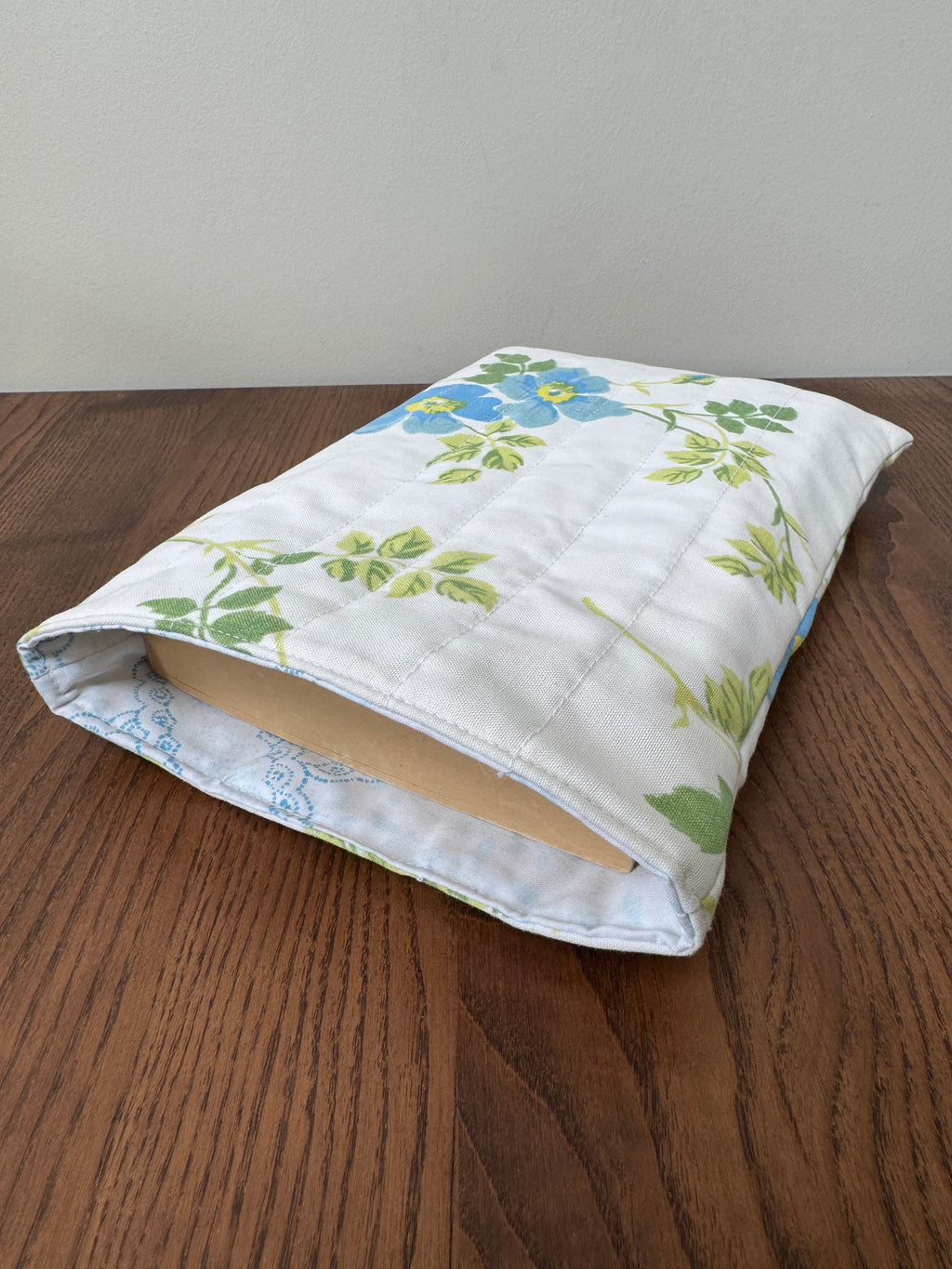 Book Sleeve - Vintage Blue Floral
