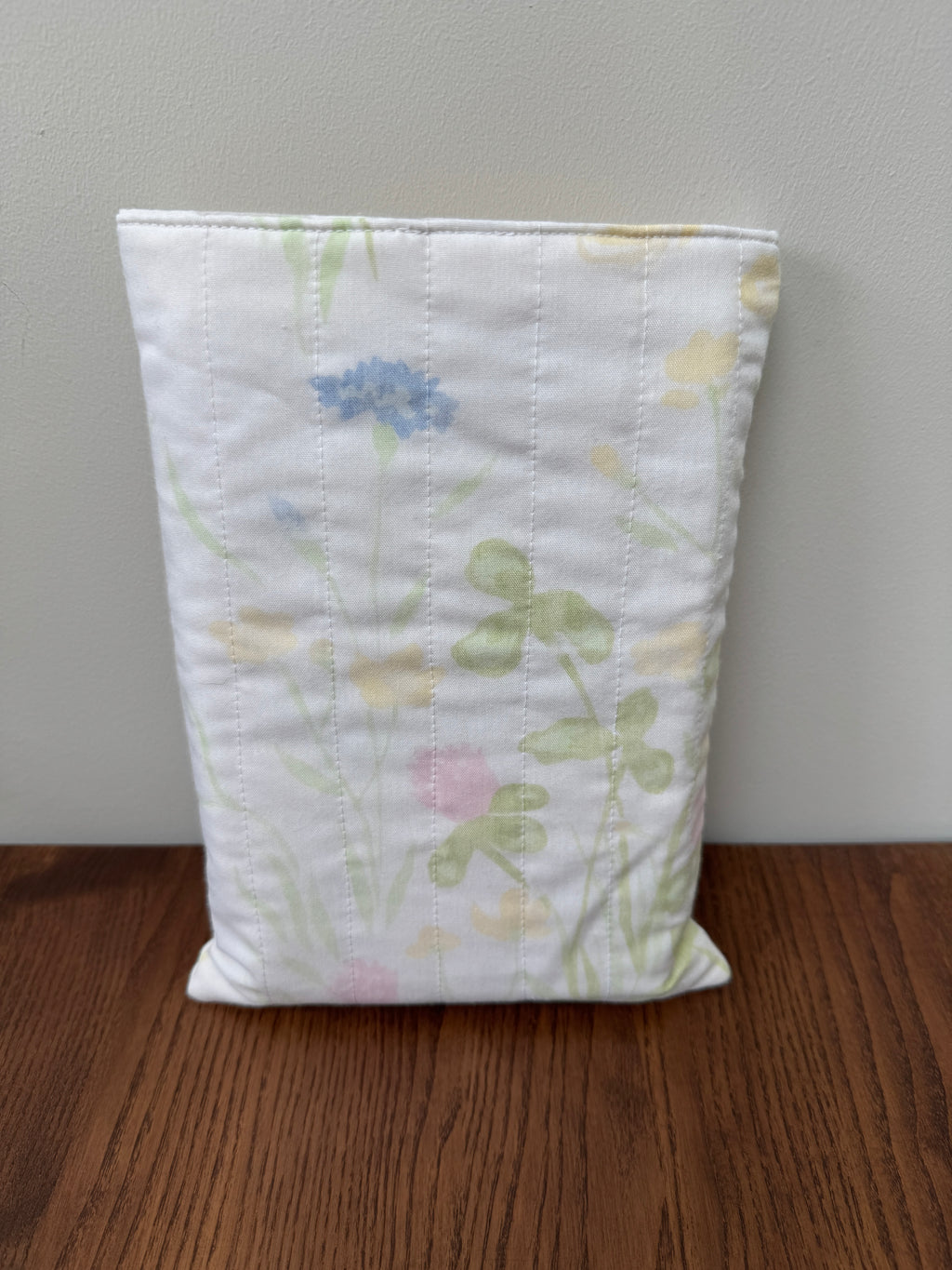 Book Sleeve - Vintage Flowers