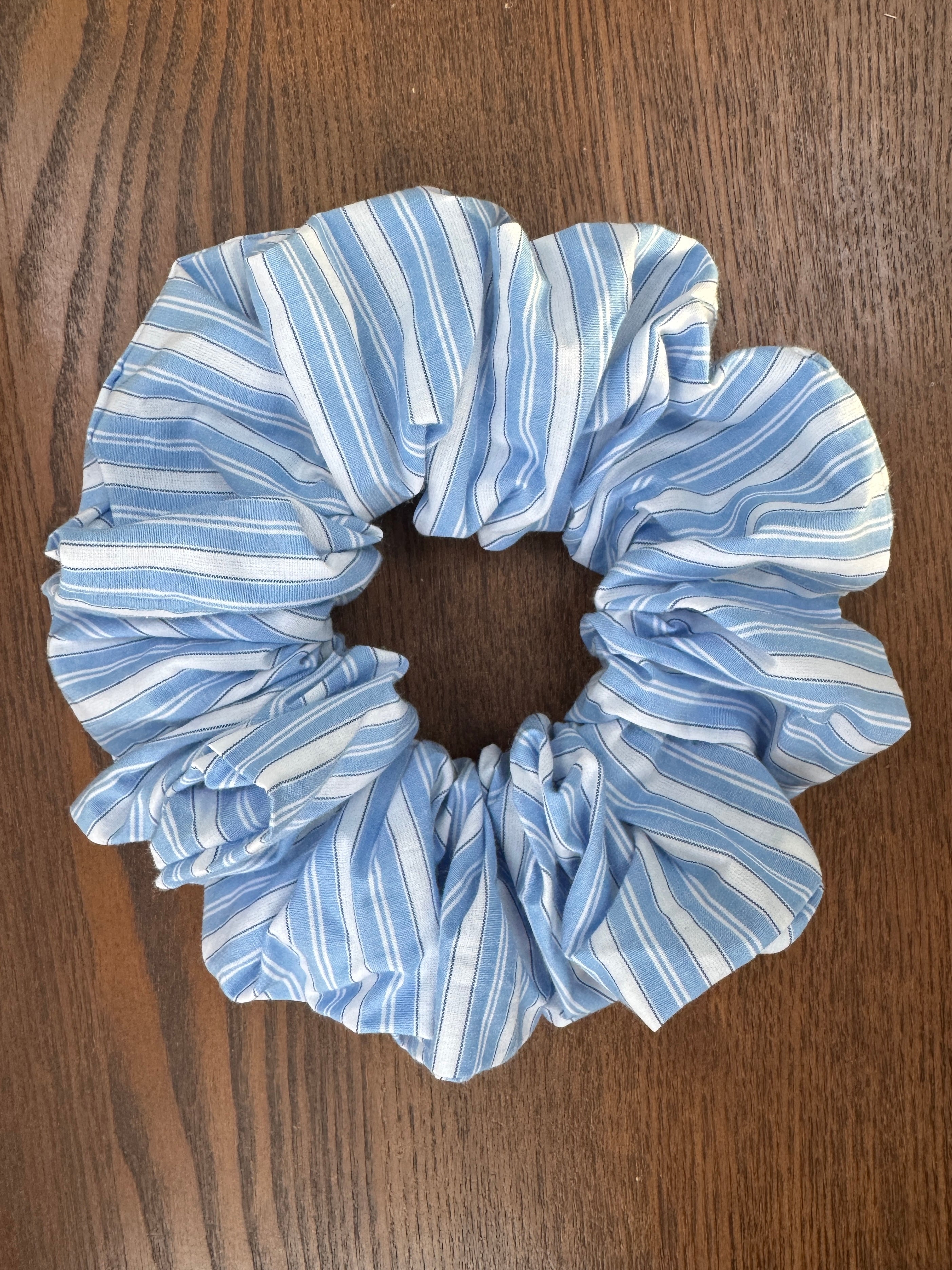 XL Scrunchie - Blue White & Navy Stripe