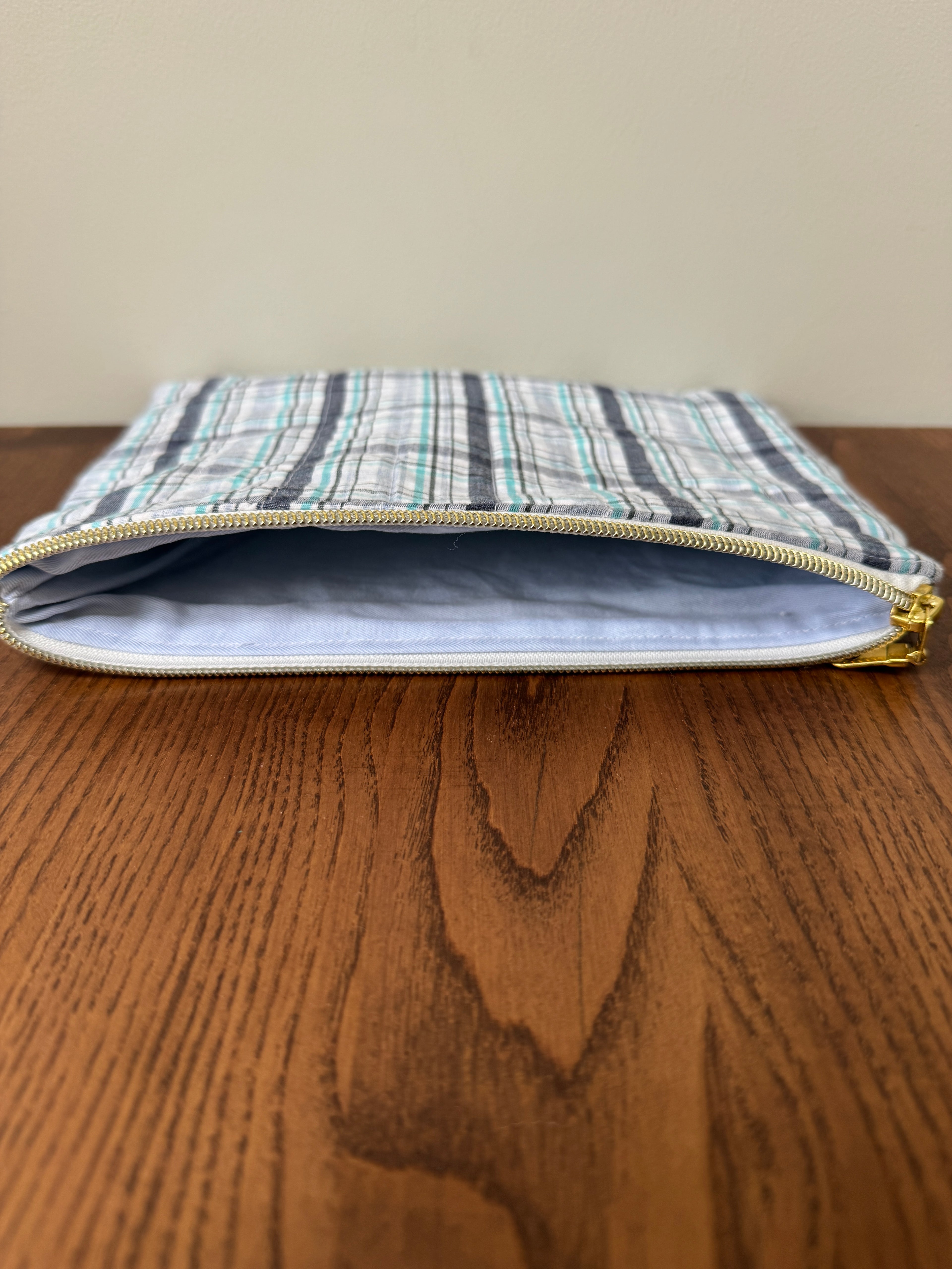 Medium Zipper Pouch - Navy & Teal Plaid