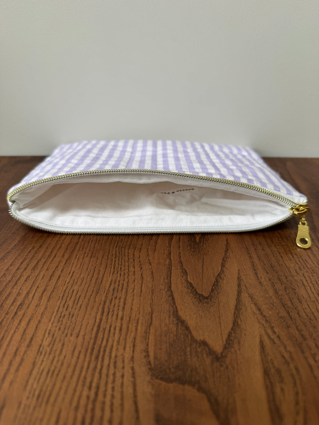 Medium Zipper Pouch - Lilac Stripe