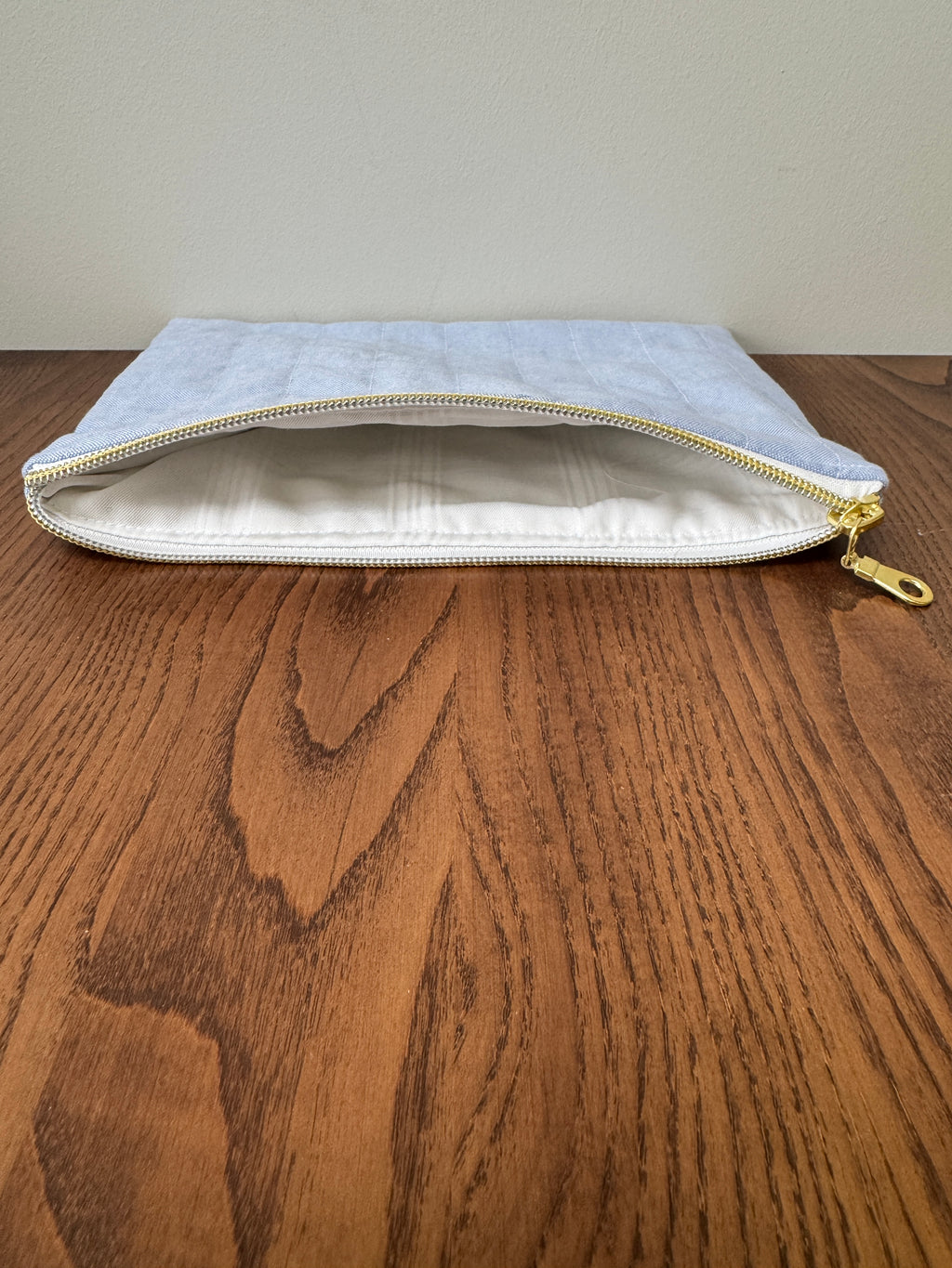 Medium Zipper Pouch - Blue Cotton