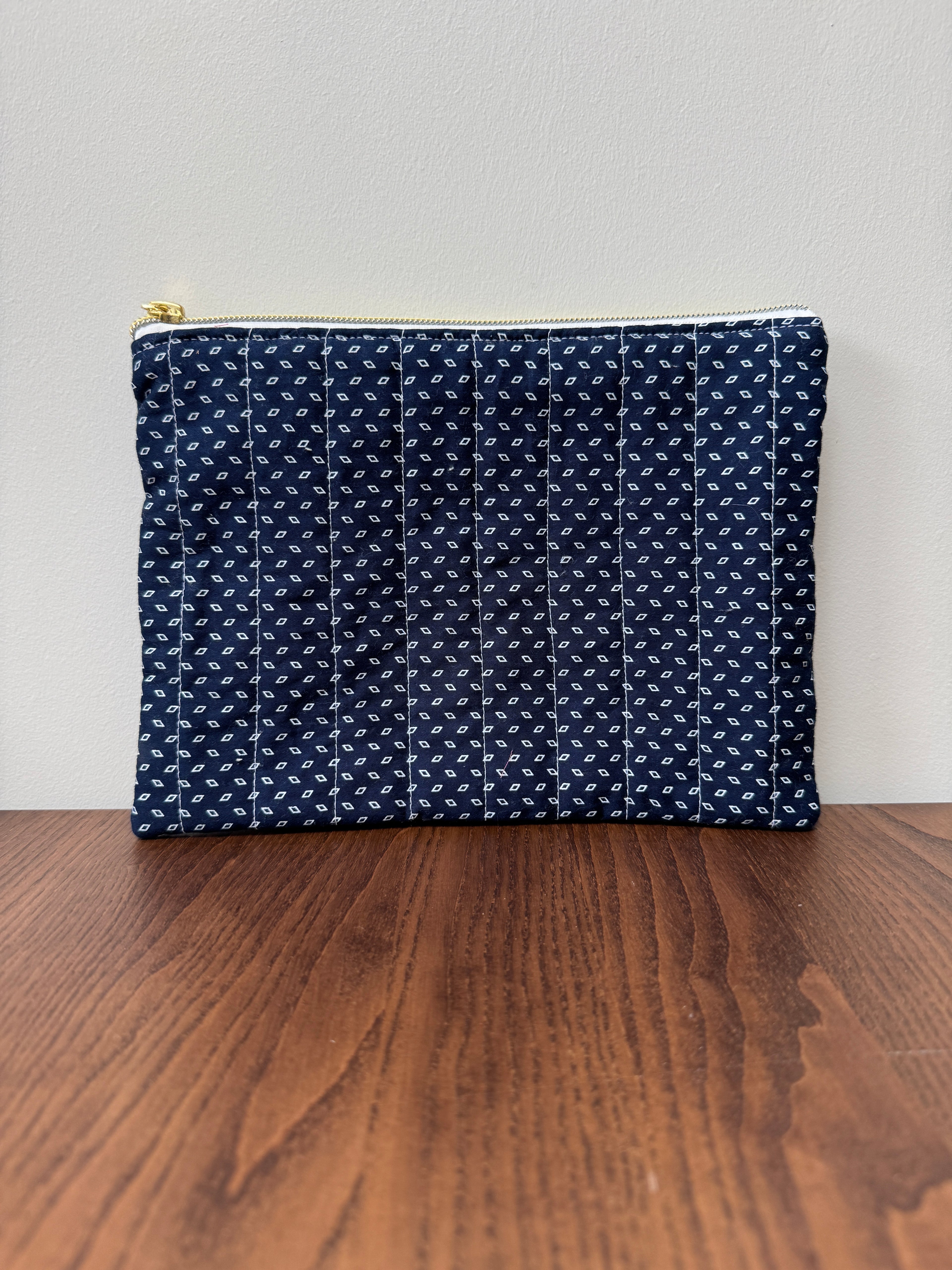 Medium Zipper Pouch - Navy with White Diamonds