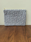 Medium Zipper Pouch - Navy Leaves