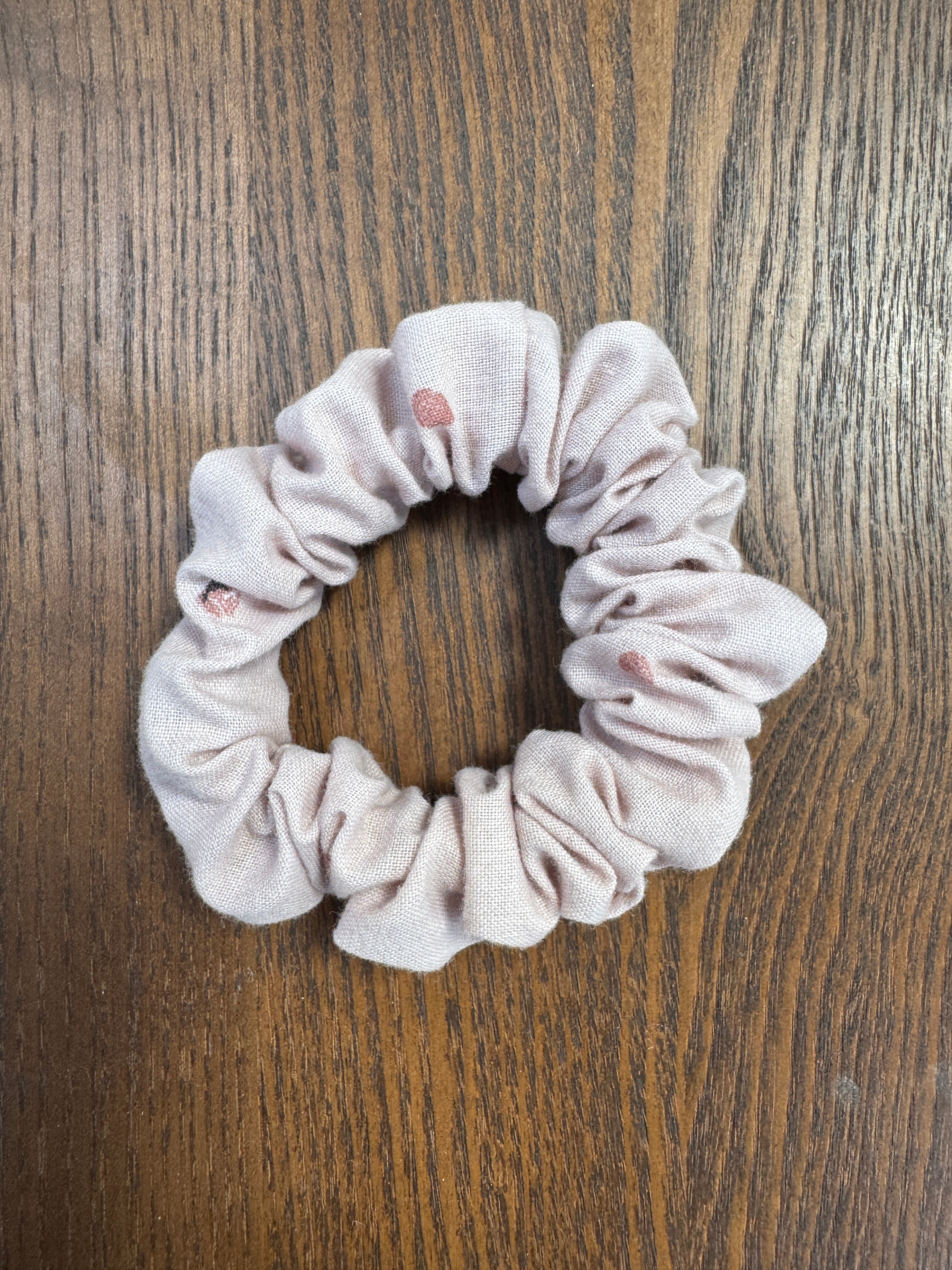 Skinny Scrunchie - Blush Pink Dot
