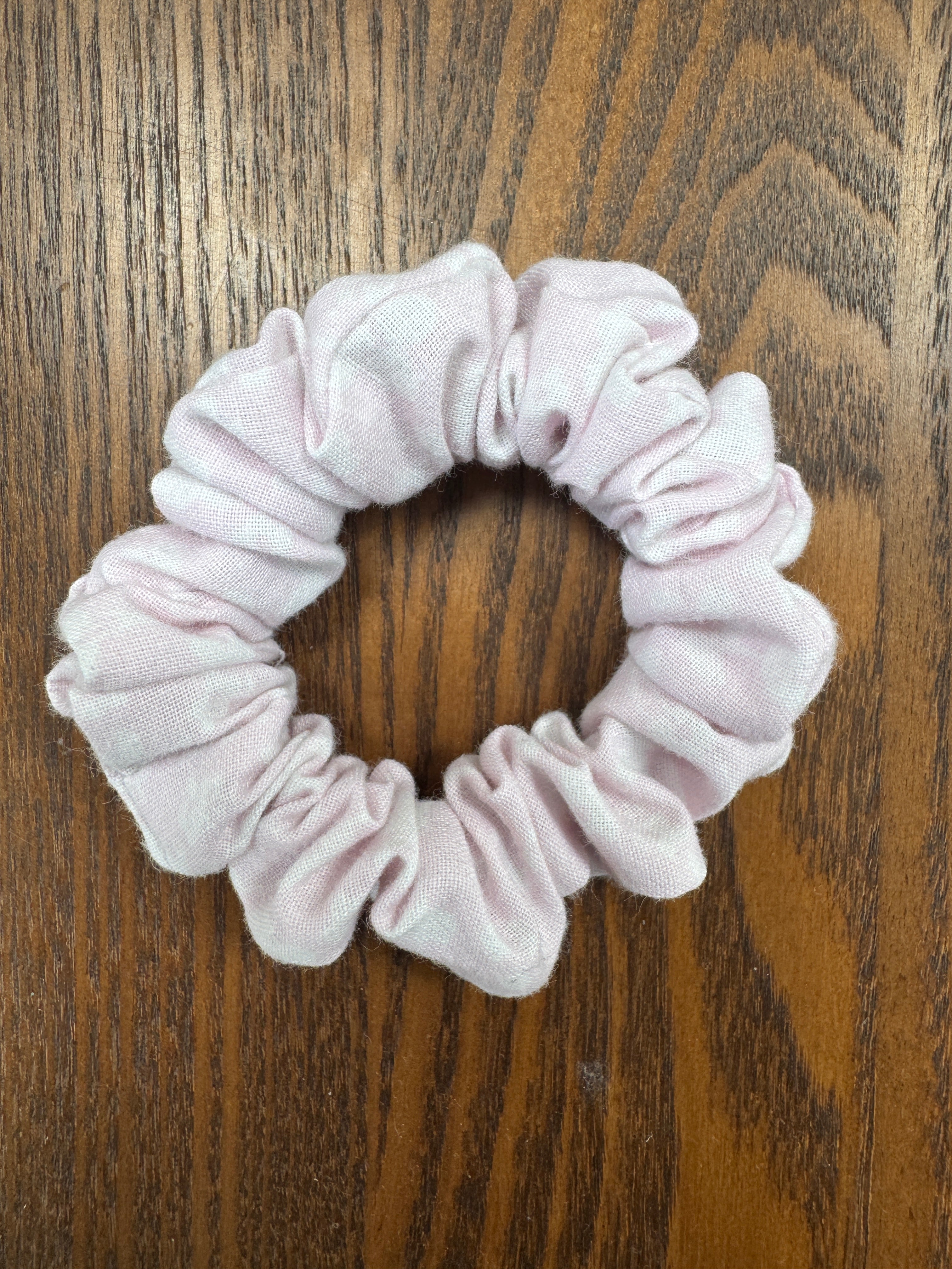 Skinny Scrunchie - Pale Pink Ditsy Floral