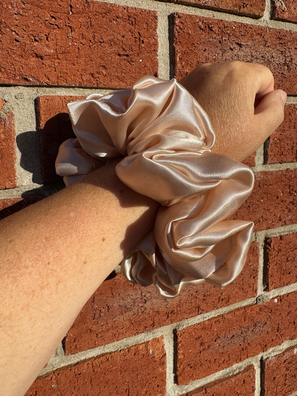 XL Satin Scrunchie - Champagne