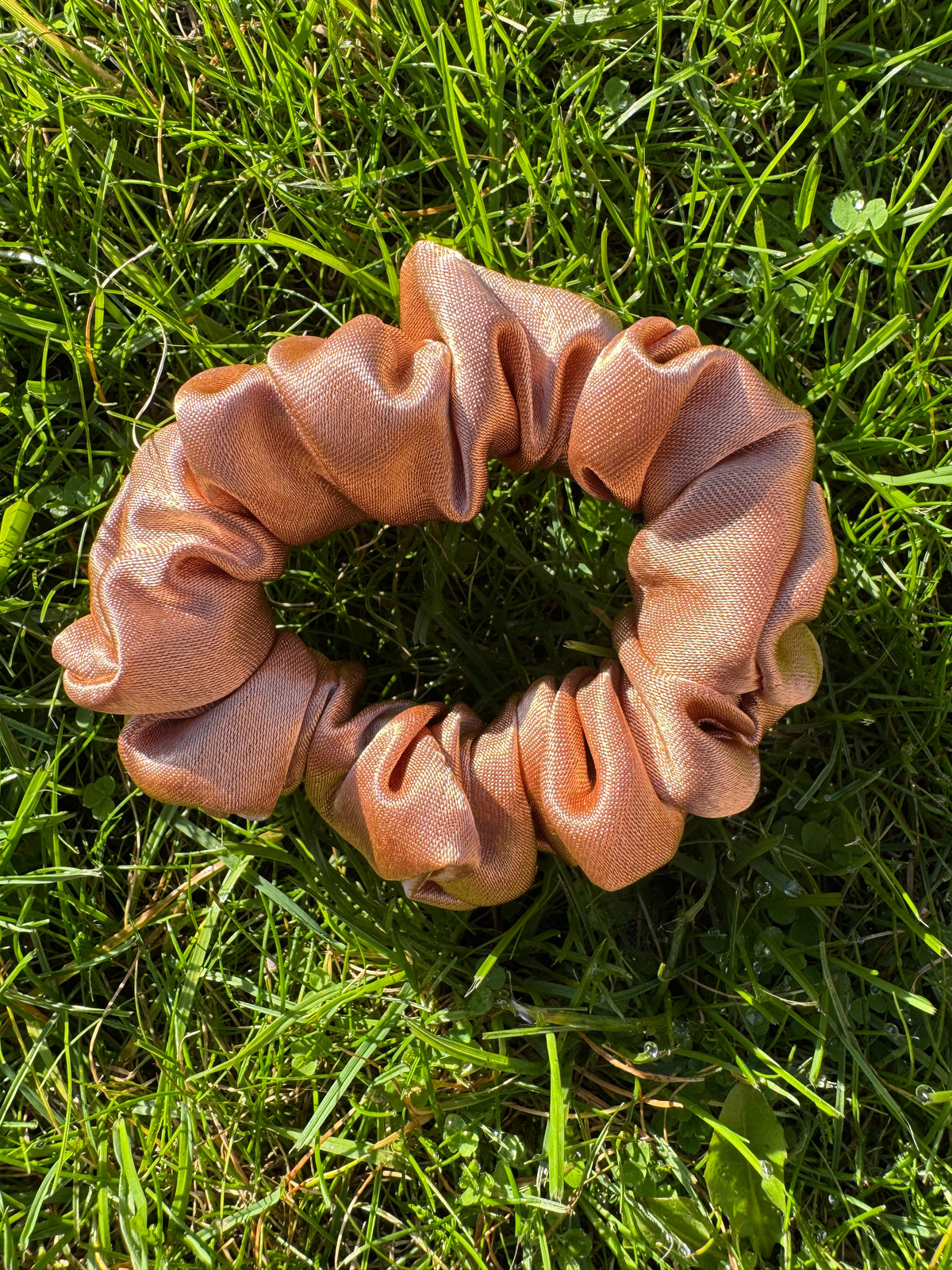 Skinny Satin Scrunchie - Gold